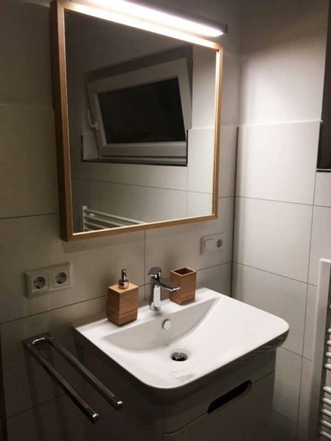 Ferienwohnung 데트몰트 외부 사진